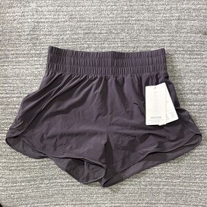 Athleta Mesh Racer Run High Rise Short - S - 3” Dusty Purple